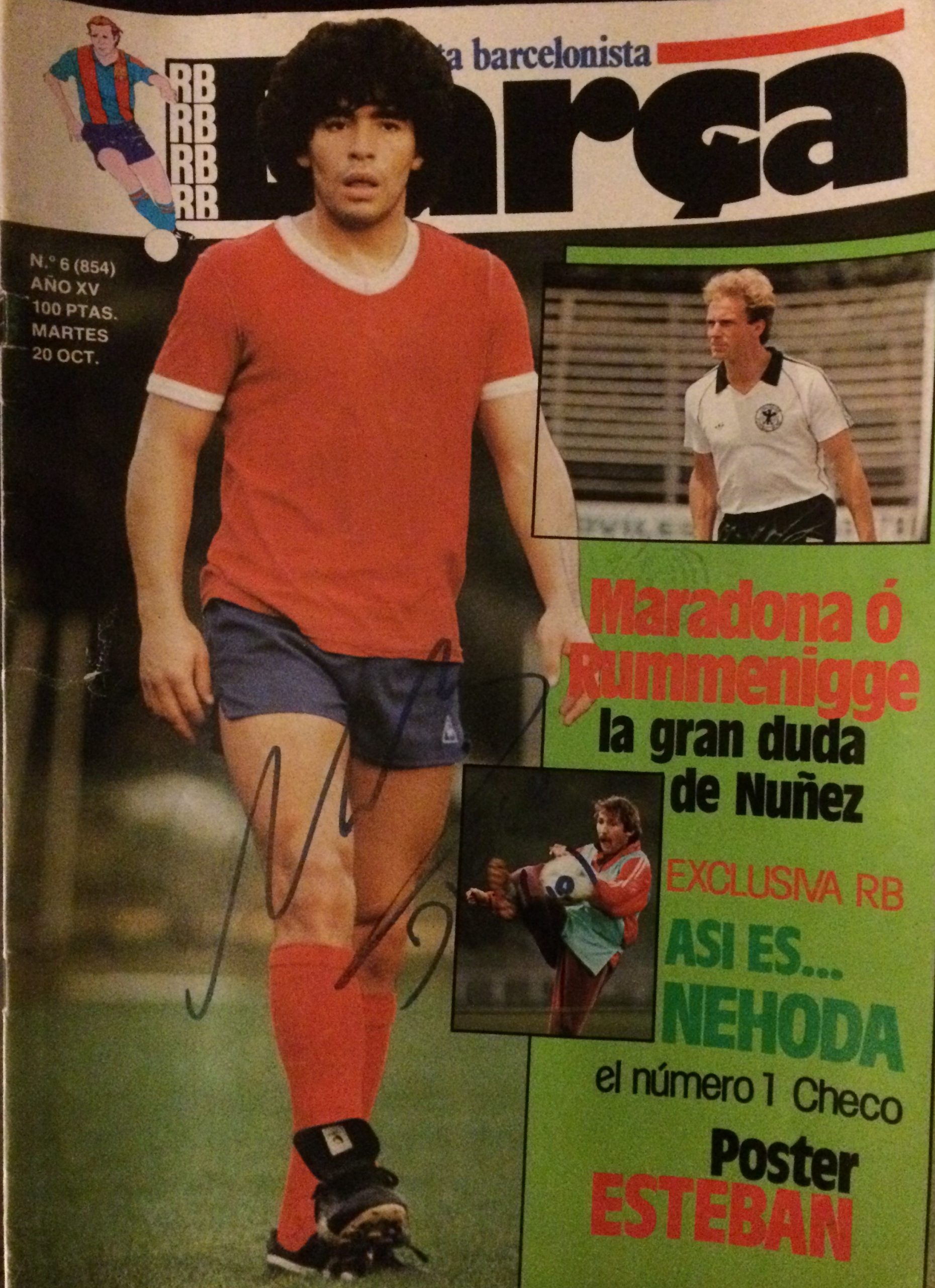 Revista Barça octubre 1981 firmado Maradona