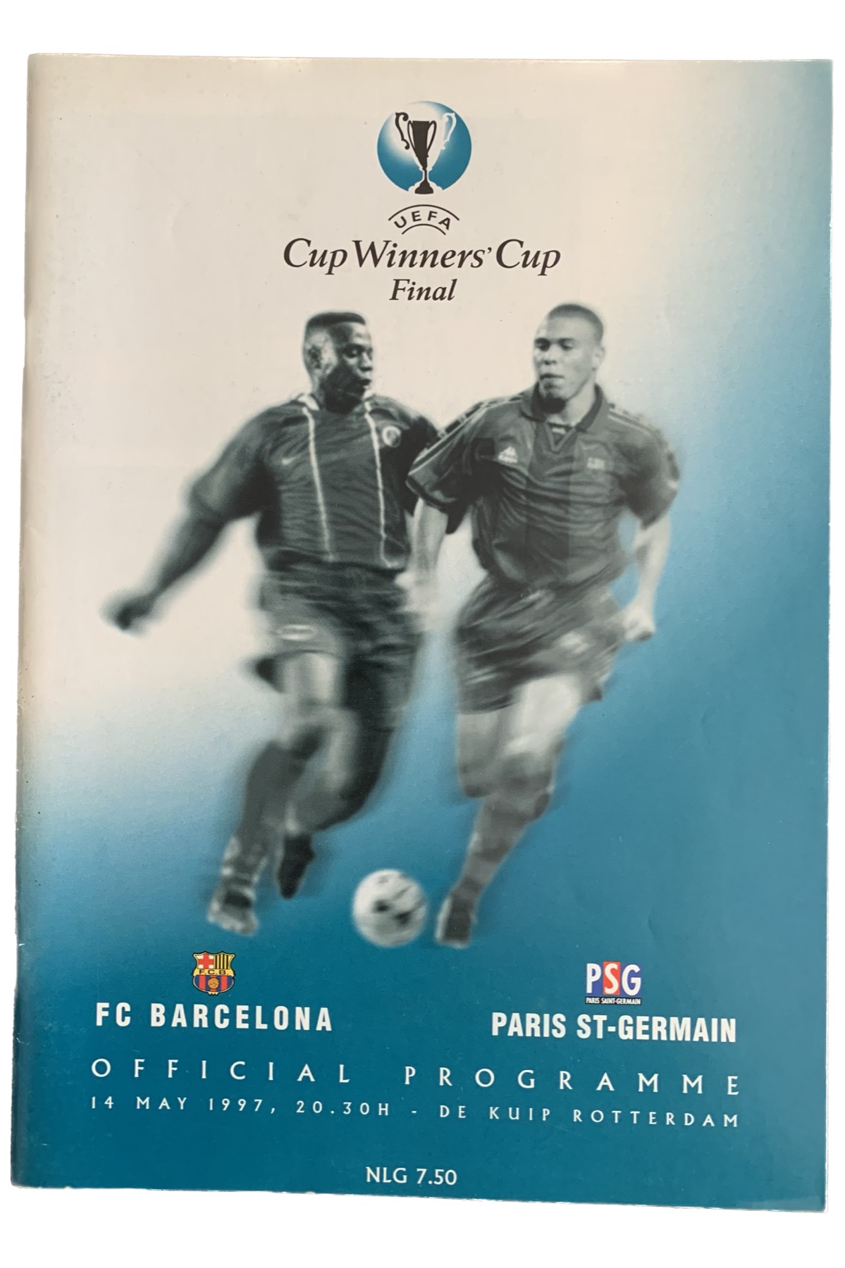 Portada del programa oficial de la final de la Recopa de 1997 entre el FC Barcelona i el Paris Saint-Germain