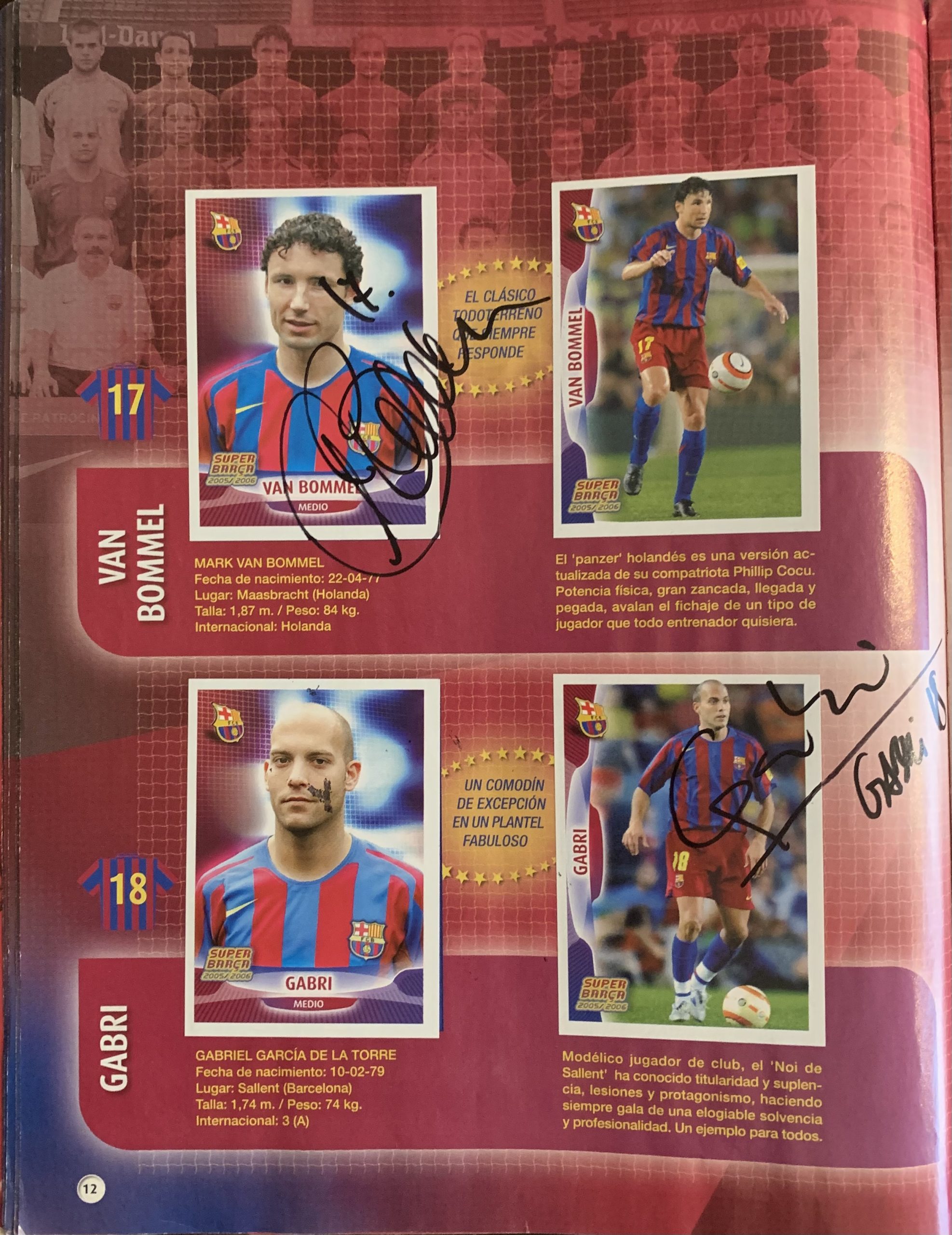 Àlbum de cromos FC Barcelona signat jugadors del Barça temporada 2005-2006 