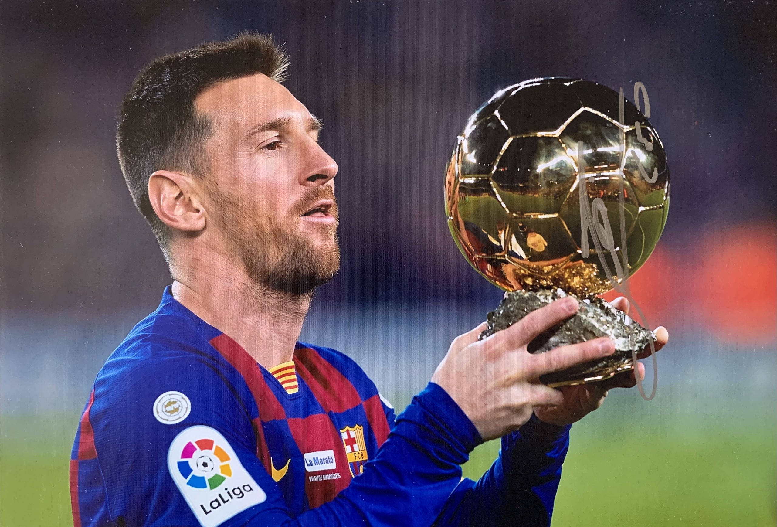 FOTO SIGNADA PER LEO MESSI JUGADOR DEL BARÇA 2019 CAMPIÓ BOTA D'OR 2019