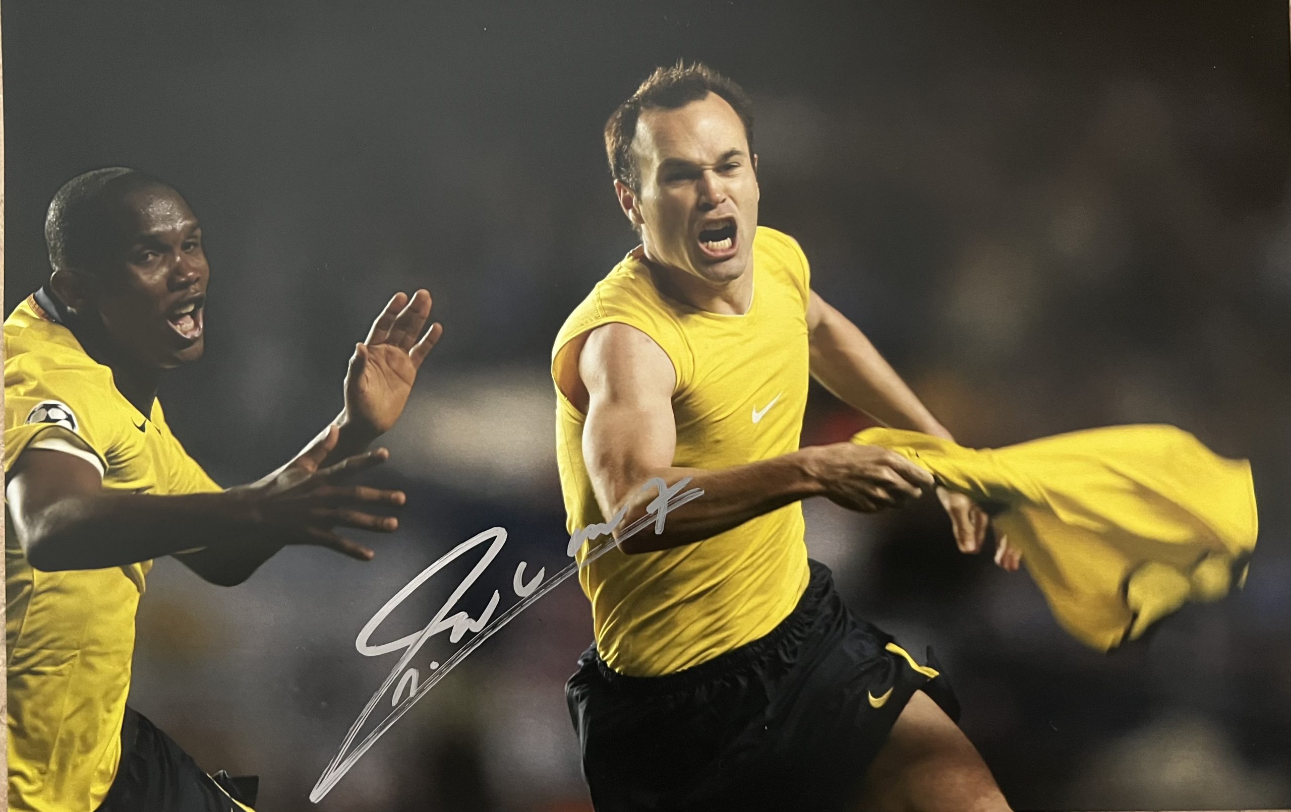 FOTO mítica 2009 signada per Andrés Iniesta gol mític Stanford Bridge FC Barcelona Chelsea 1 Barça 1 camí de Roma