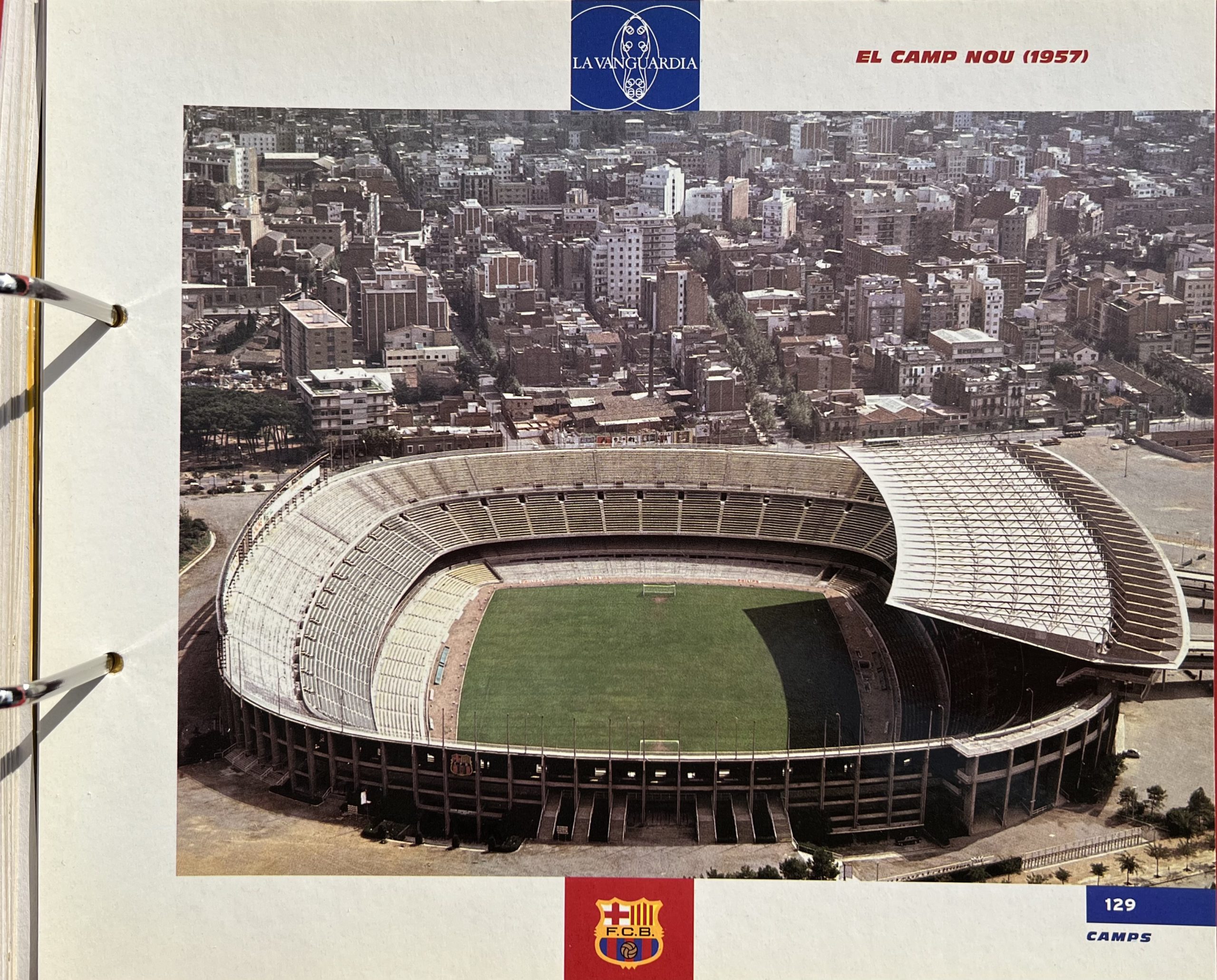 Gran àlbum de cromos del Barça la Vanguardia 1999 fitxa 129 Camp Nou 1957
