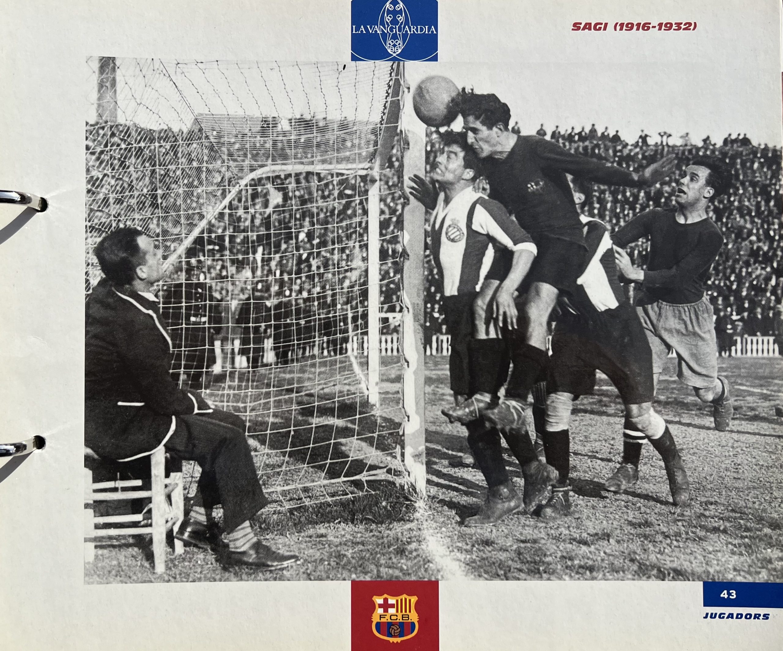 Gran àlbum de cromos del Barça la Vanguardia 1999 fitxa 43