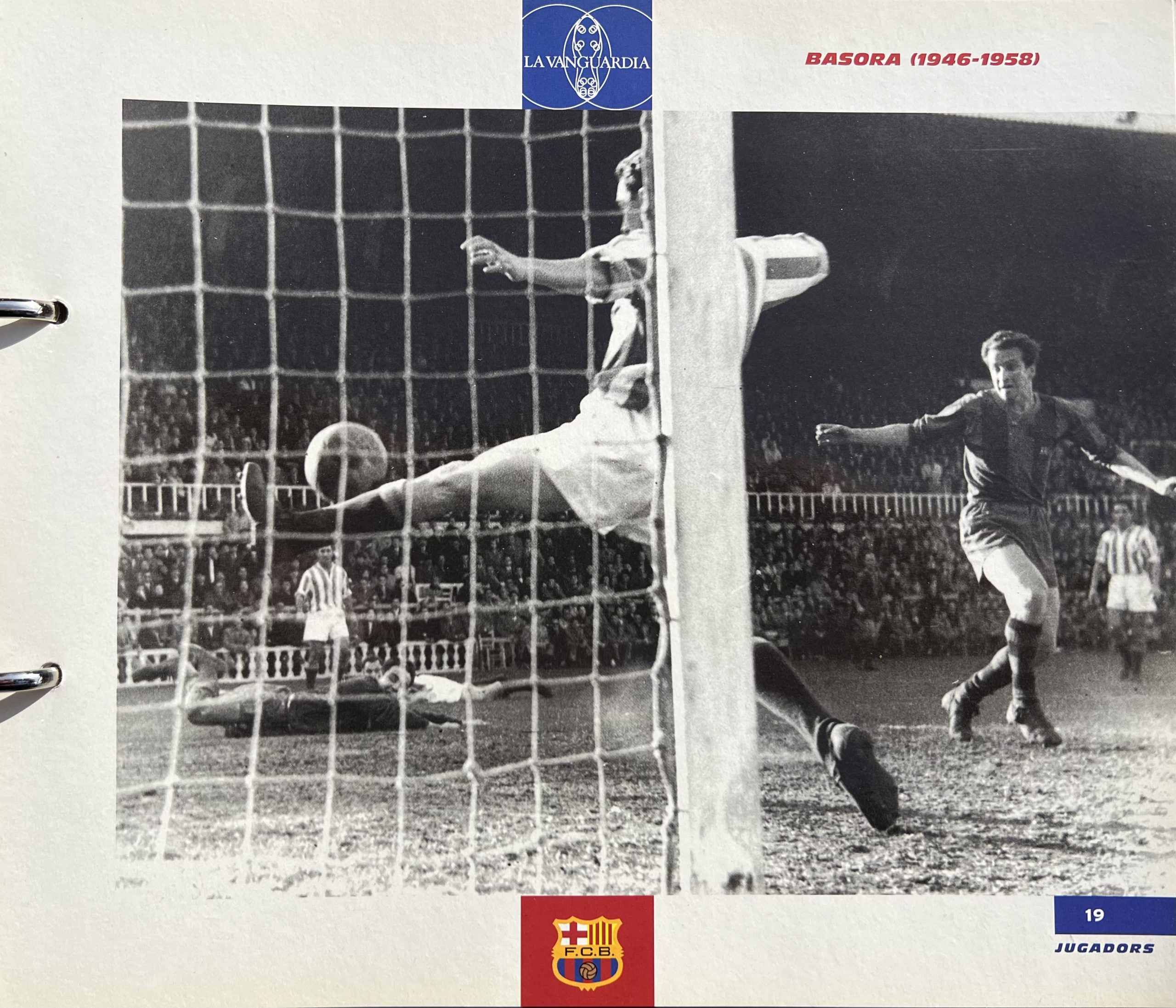 Gran àlbum de cromos del Barça la Vanguardia 1999 fitxa 19