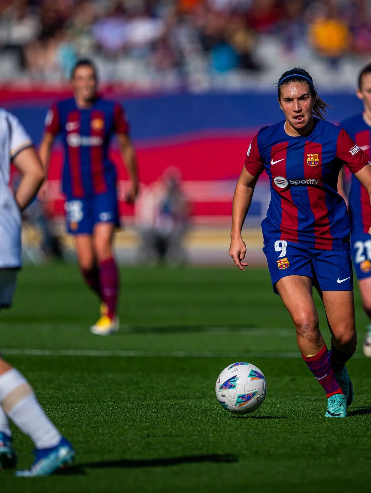 Acció del Barça femení contra el Real Madrid