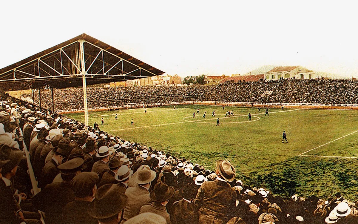 Vista aèria històrica del camp de Les Corts