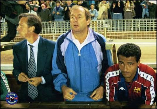 Johan Cruyff, Carles Rexach i Romário a la banqueta