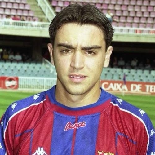Xavi Hernández molt jove amb la samarreta Kappa del FC Barcelona