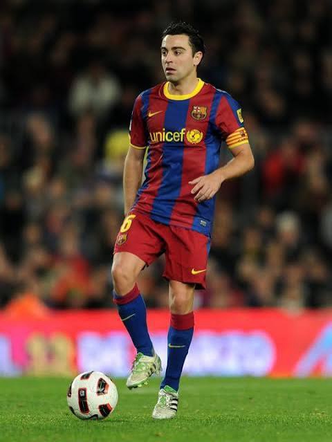 Xavi Hernández jugant amb el FC Barcelona