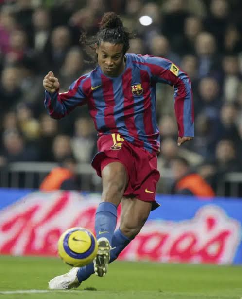 Ronaldinho amb la samarreta del FC Barcelona